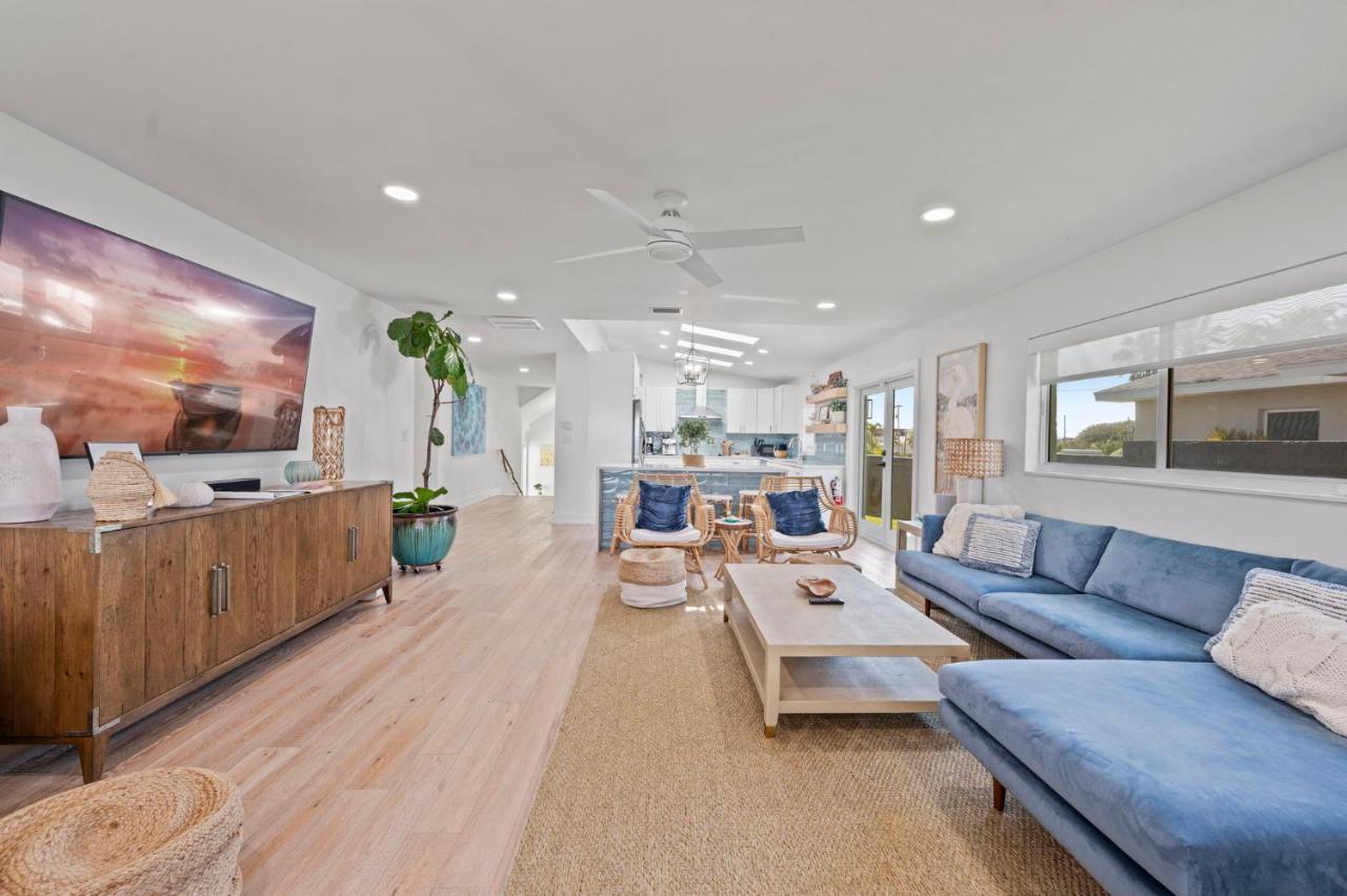Vista Del Mar Oceanfront Home Stunning Views Backyard Oasis Cocoa Beach Eksteriør bilde