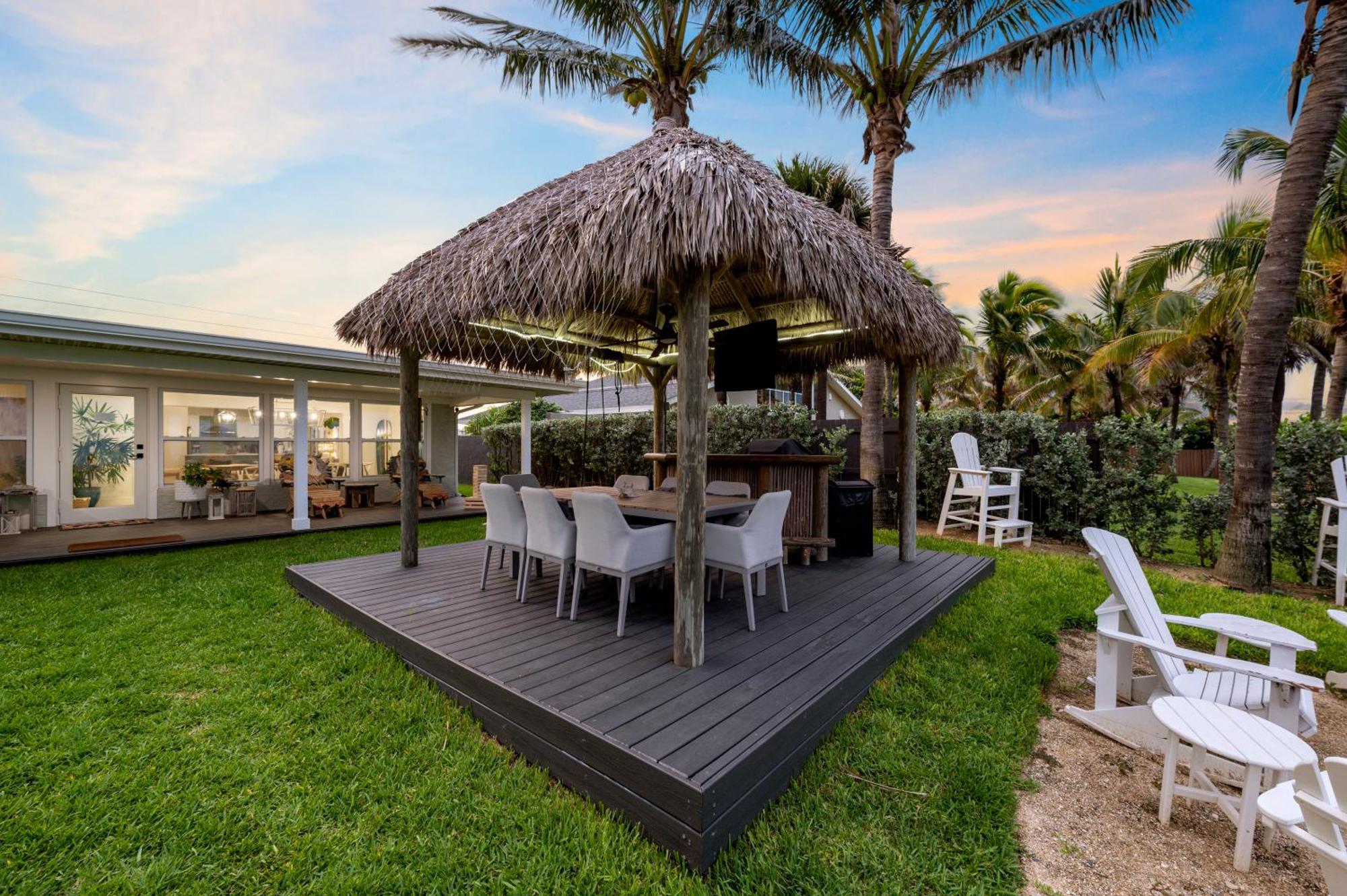 Vista Del Mar Oceanfront Home Stunning Views Backyard Oasis Cocoa Beach Eksteriør bilde